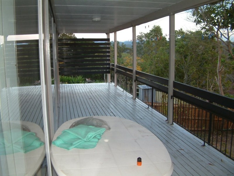 Aberfeld st, Kenmore Hills QLD 4069