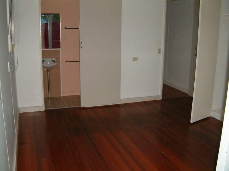 Aberfeld st, Kenmore Hills QLD 4069