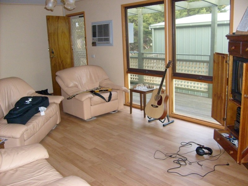 Retreat Place, Werribee VIC 3030