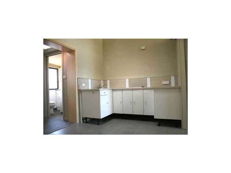 McEwan Road, Heidelberg Heights VIC 3081