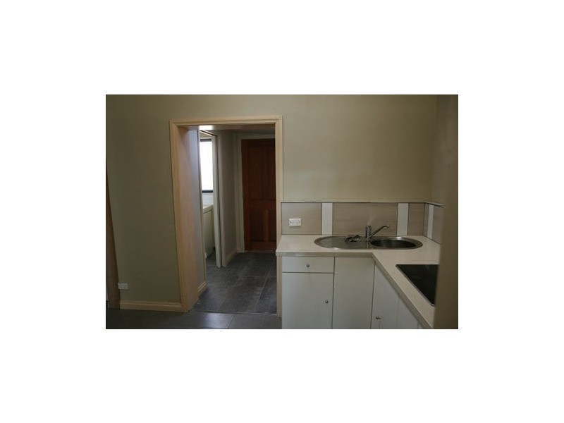 McEwan Road, Heidelberg Heights VIC 3081