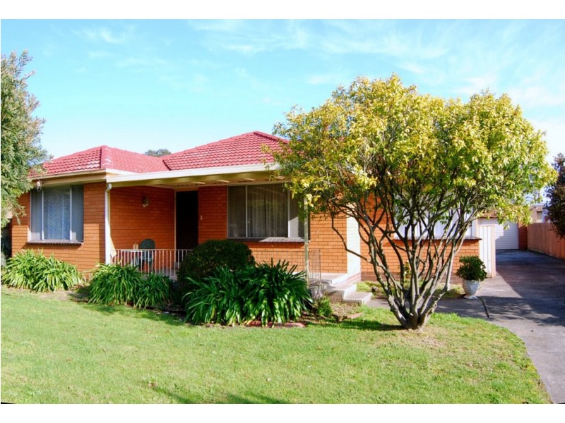 Jane St, Berwick VIC 3806