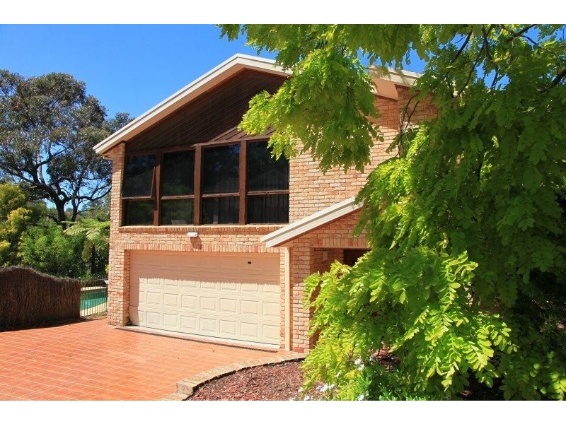 Deakin Place, West Pennant Hills NSW 2125