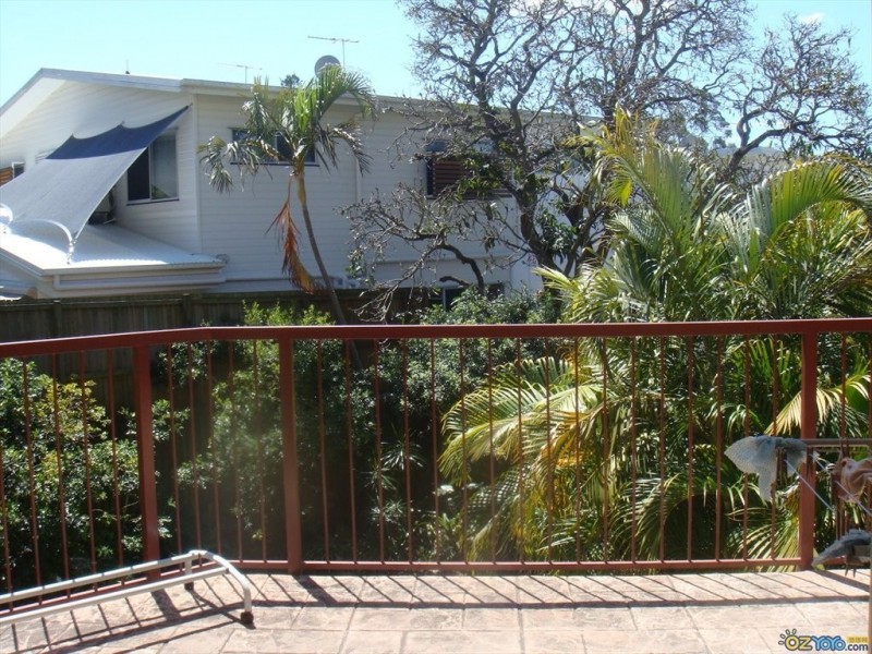 Dorset, Ashgrove QLD 4060