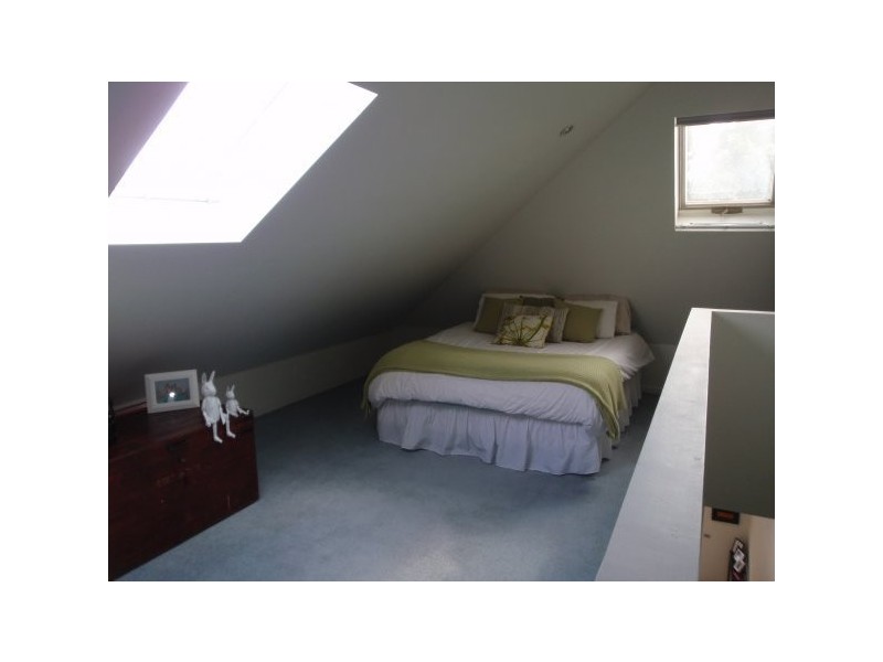 moubray lane, Albert Park VIC 3206