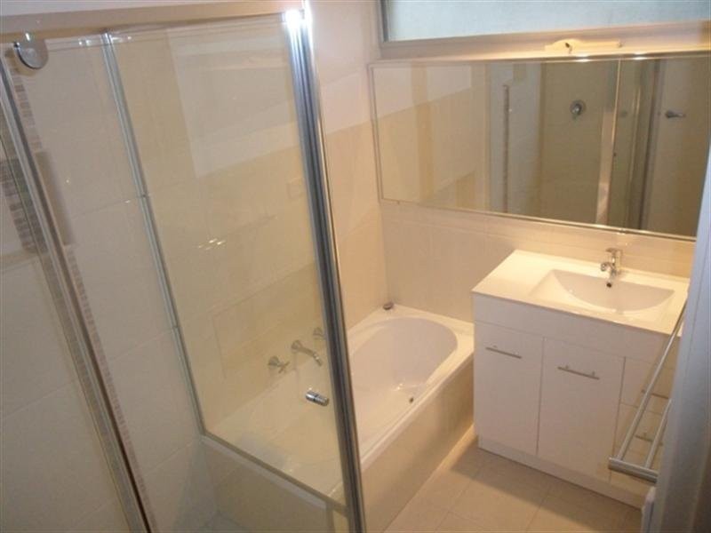 luton crt, Keysborough VIC 3173