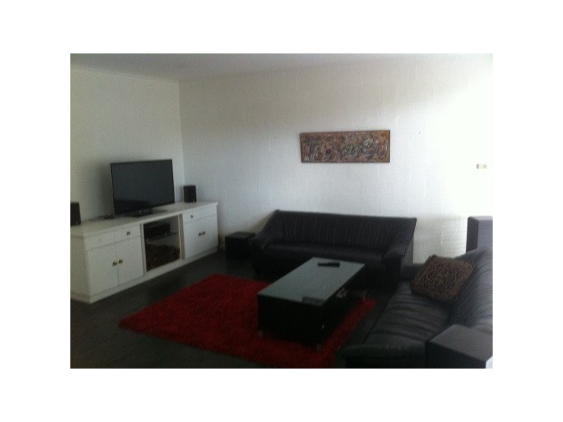 Russell, Prahran VIC 3181