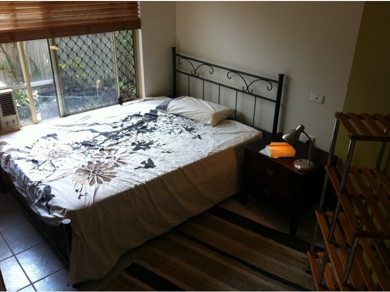Dolphin Close, Kewarra Beach QLD 4879