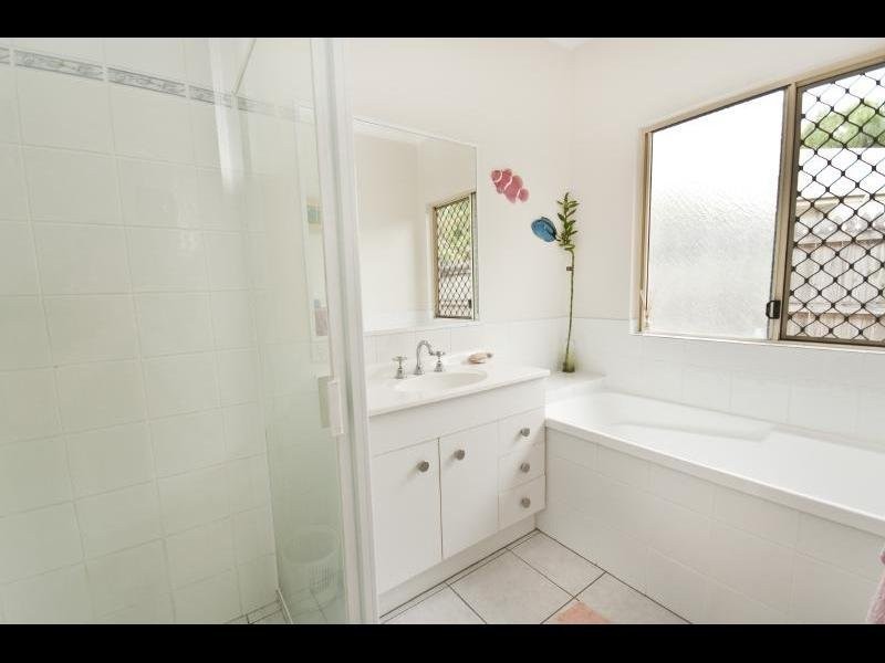 Dolphin Close, Kewarra Beach QLD 4879