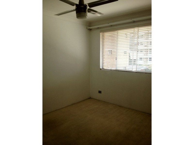 Marine Pde, Biggera Waters QLD 4216