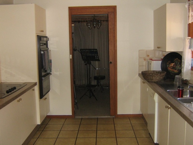 Cudgee Cl., Green Point NSW 2251