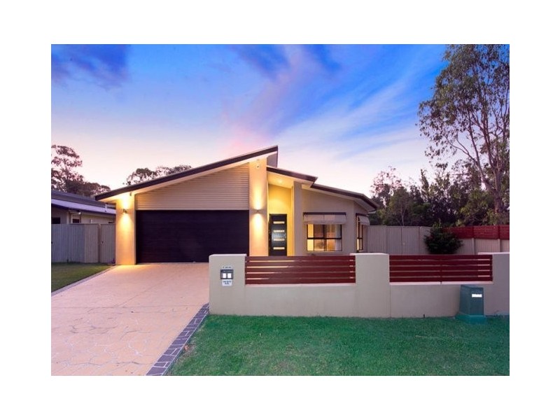 Reynolds Street, Carindale QLD 4152