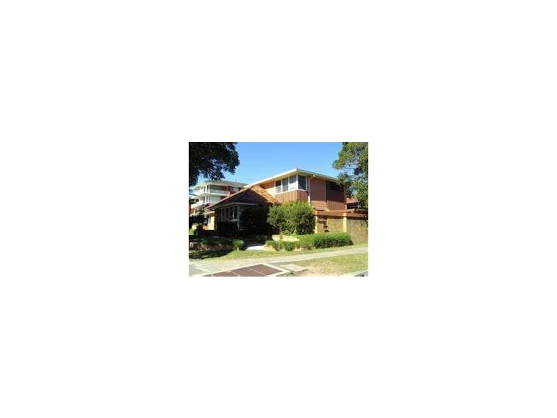 Avon Road, Dee Why NSW 2099