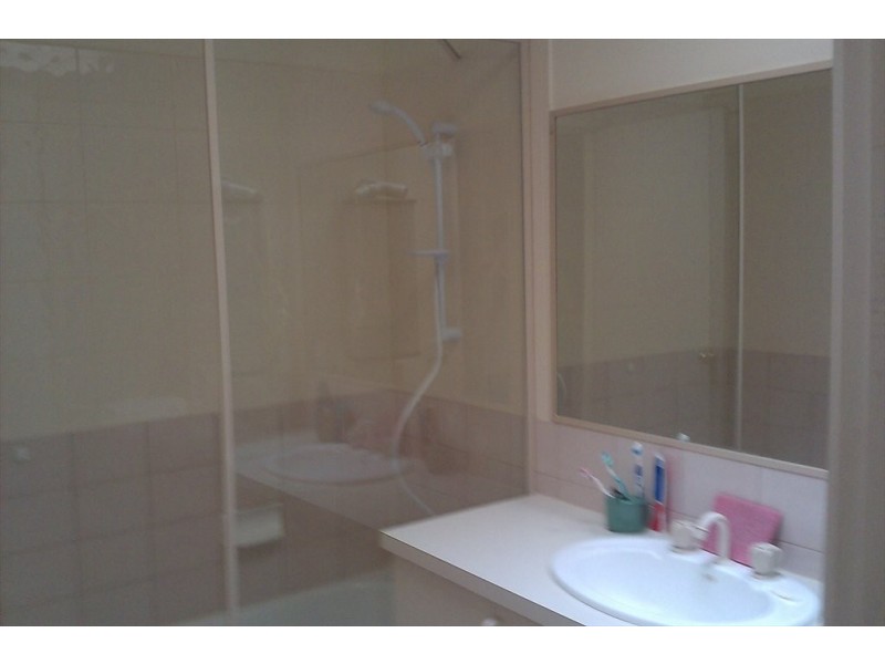 North Road, Clayton VIC 3168