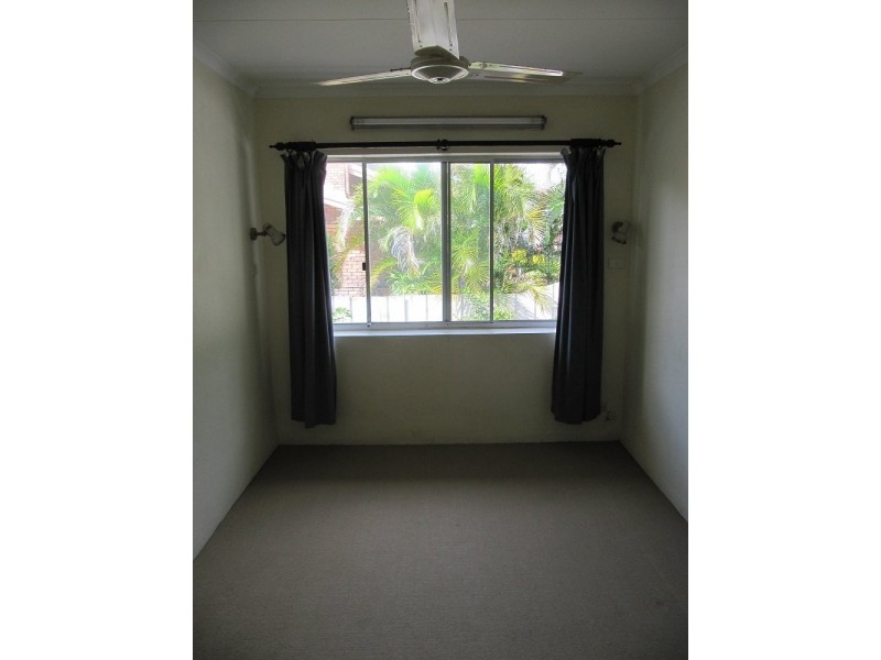 Scawfell Avenue, Slade Point QLD 4740