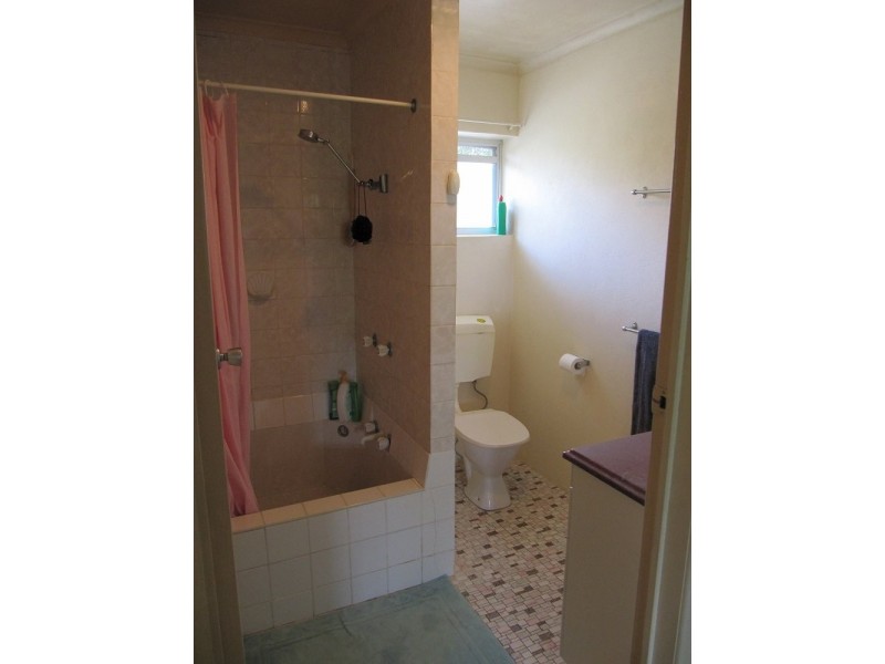 Scawfell Avenue, Slade Point QLD 4740