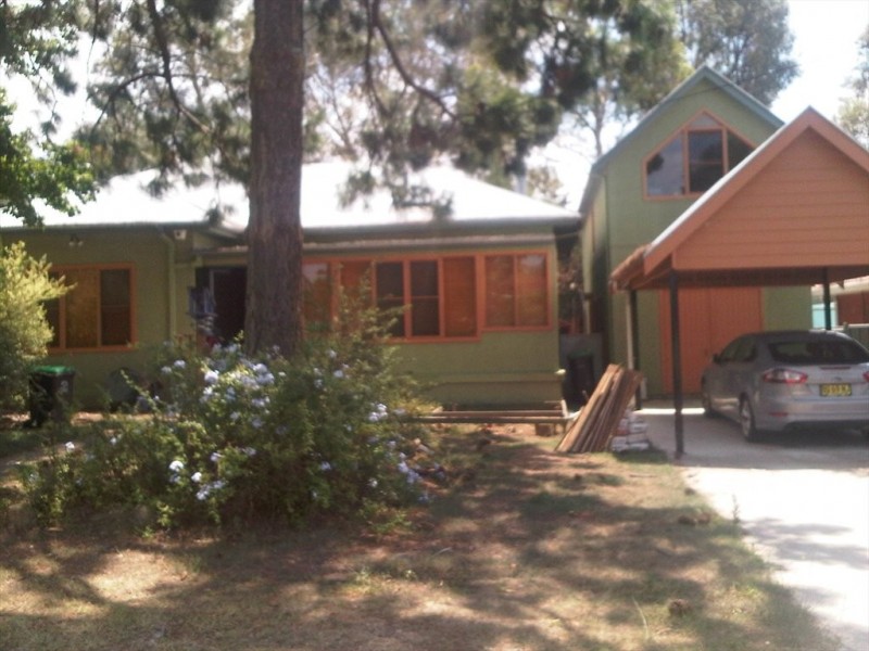 Walkers crescent, Emu Plains NSW 2750