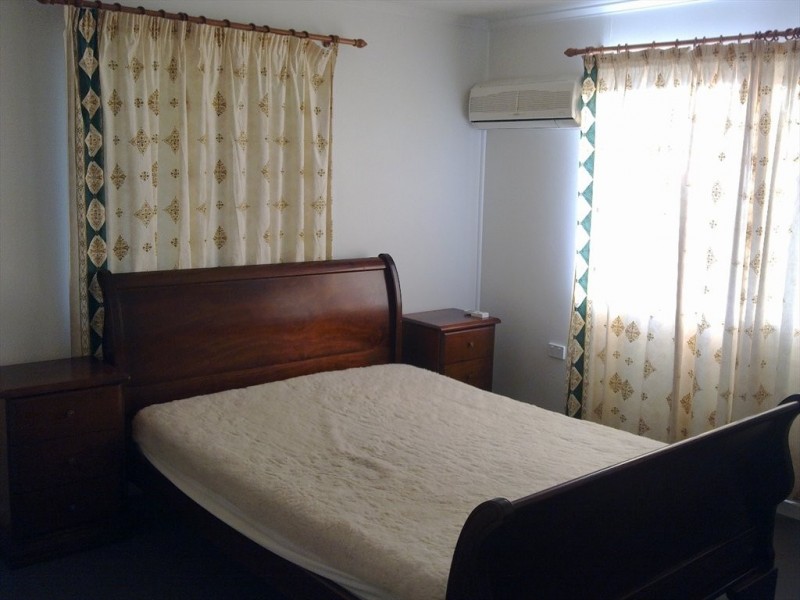 Garie, Wishart QLD 4122