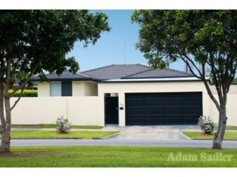 Rio Vista Boulevard, Broadbeach Waters QLD 4218