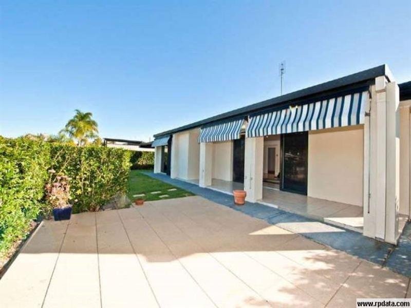 Rio Vista Boulevard, Broadbeach Waters QLD 4218