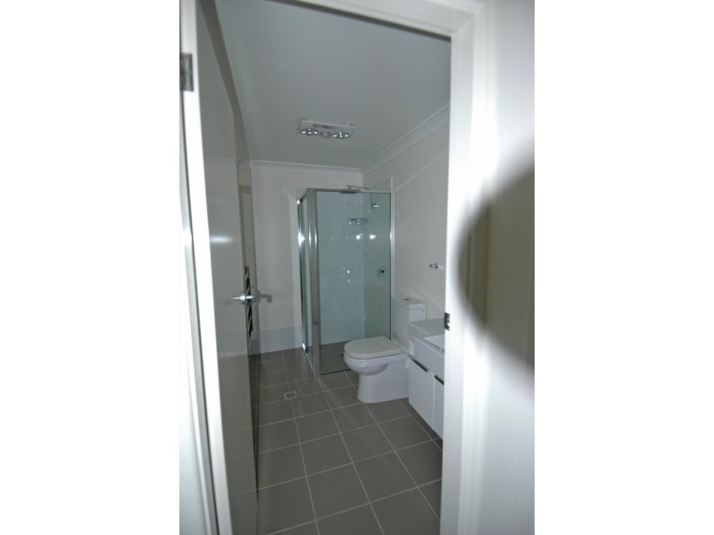 Darlow Street, Wagga Wagga NSW 2650