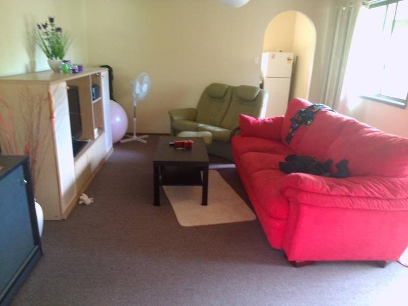 Anembo street, Chevron Island QLD 4217