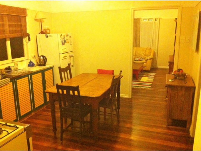 High St, Brighton QLD 4017