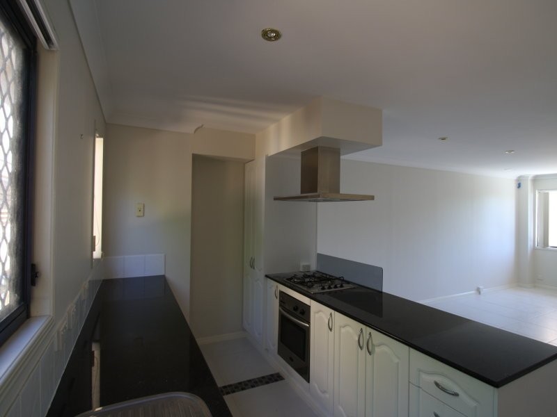 Montrose Road, Taringa QLD 4068