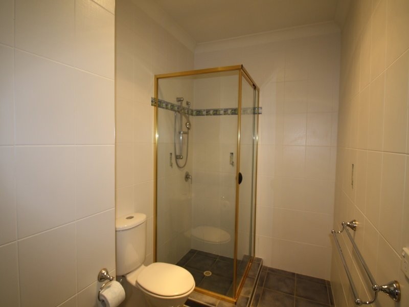 Montrose Road, Taringa QLD 4068