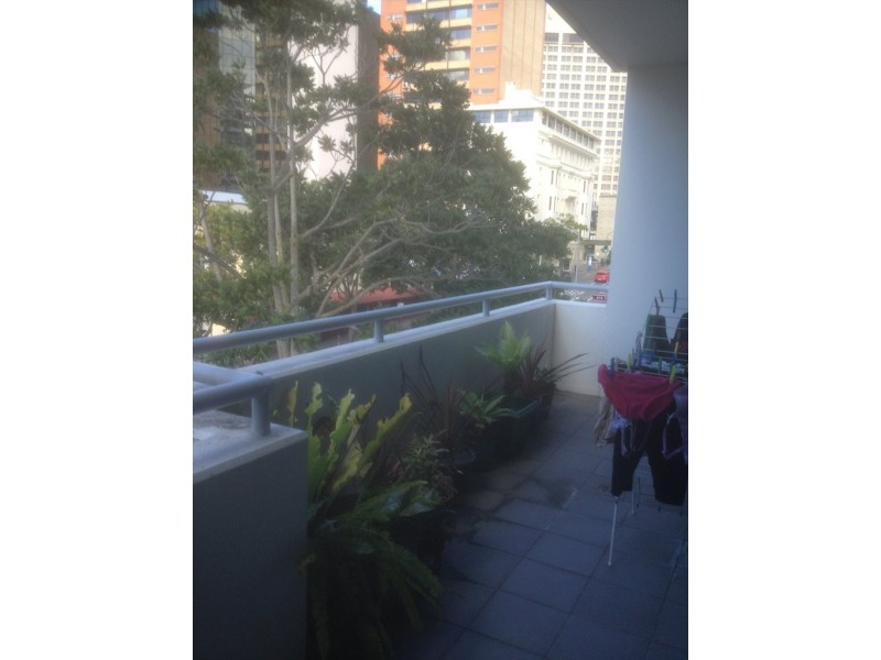 Upper Edward Street, Spring Hill QLD 4000