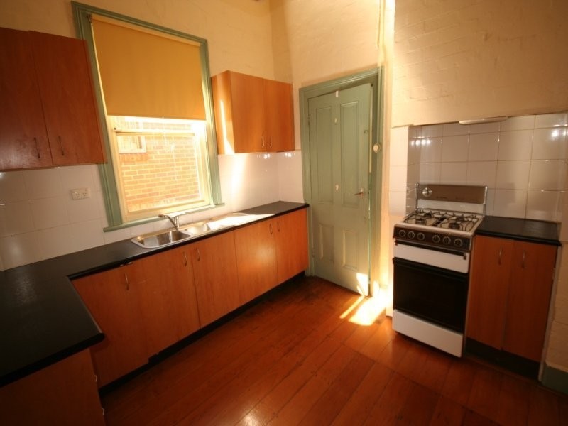 Evans st, Rozelle NSW 2039