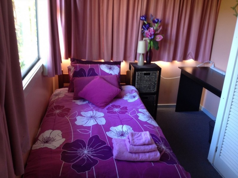 Salisbury, Indooroopilly QLD 4068