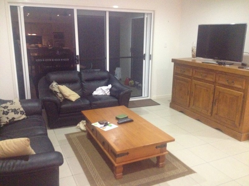 Shanks Street, Bucasia QLD 4750