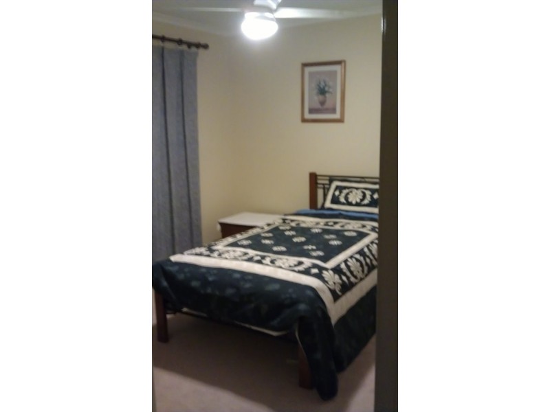 Mount Ommaney, Mount Ommaney QLD 4074