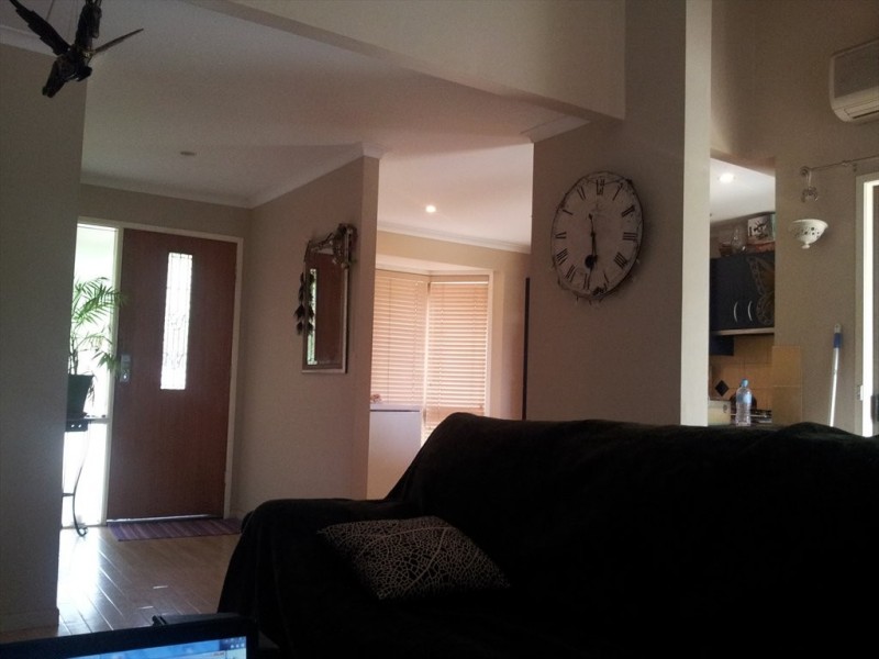 Barrine ct, Petrie QLD 4502