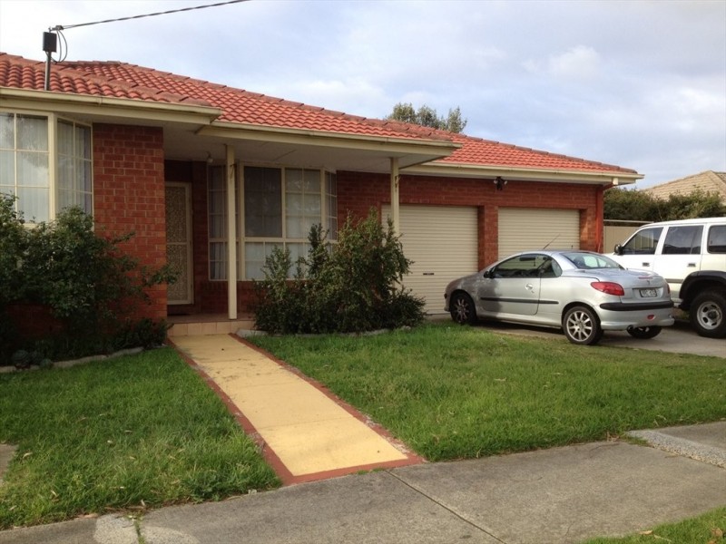 Kearney Drive, Aspendale Gardens VIC 3195
