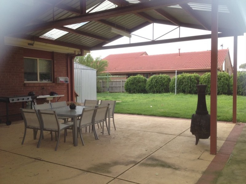 Kearney Drive, Aspendale Gardens VIC 3195
