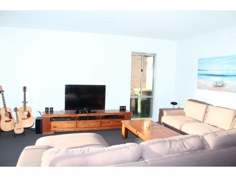 Hall Road, Carrum Downs VIC 3201