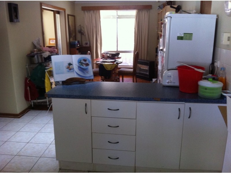 Mandora Way, Riverton WA 6148