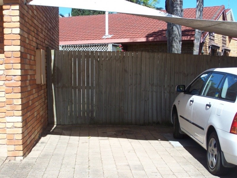 Barbet Place, Burleigh Waters QLD 4220
