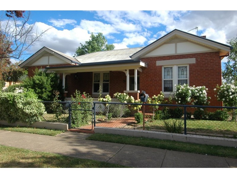 Darlow Street, Wagga Wagga NSW 2650
