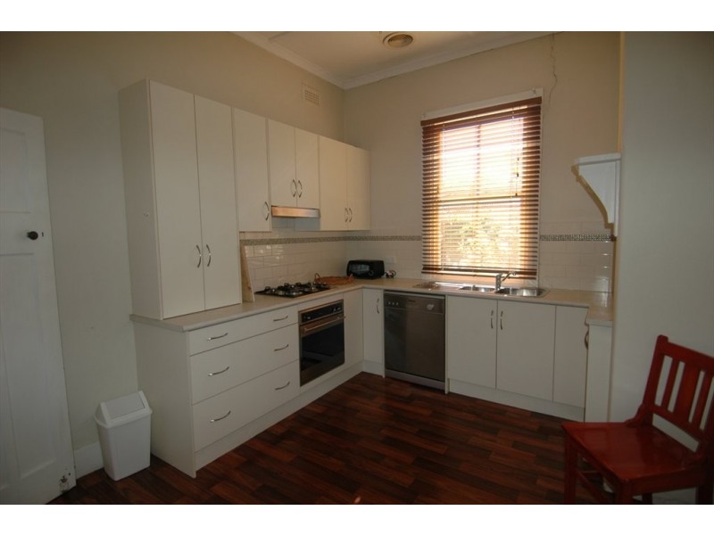 Darlow Street, Wagga Wagga NSW 2650