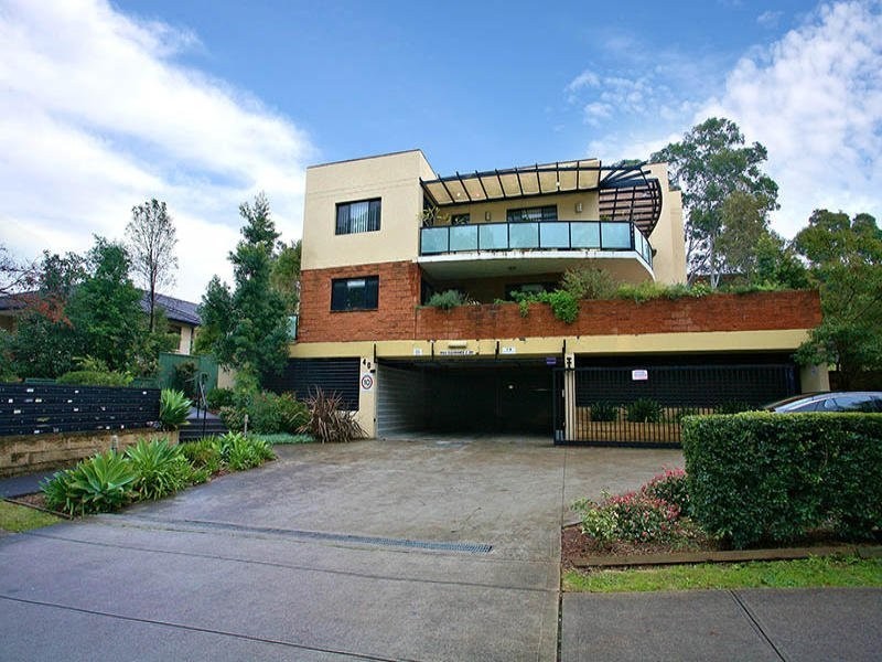 Jenner St, Baulkham Hills NSW 2153