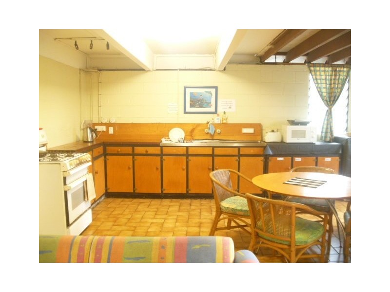 Lyons Street, Westcourt QLD 4870