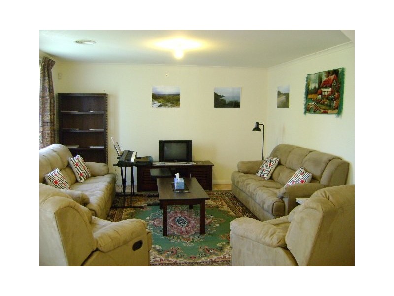 Greenvale Drive, Greenvale VIC 3059