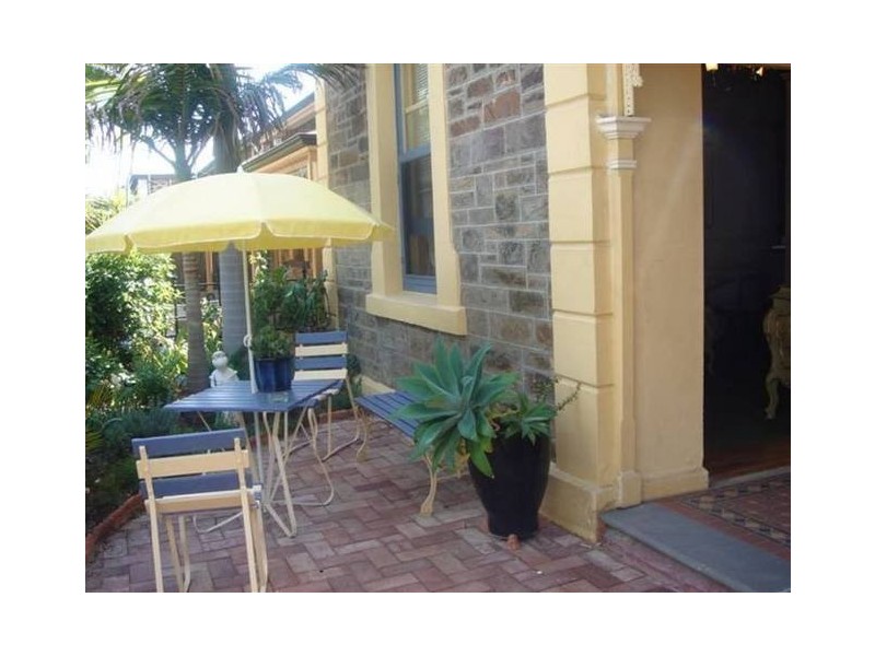 Gilles street, Adelaide SA 5000