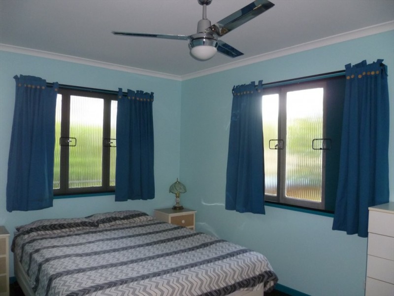 Robin Street, Slade Point QLD 4740