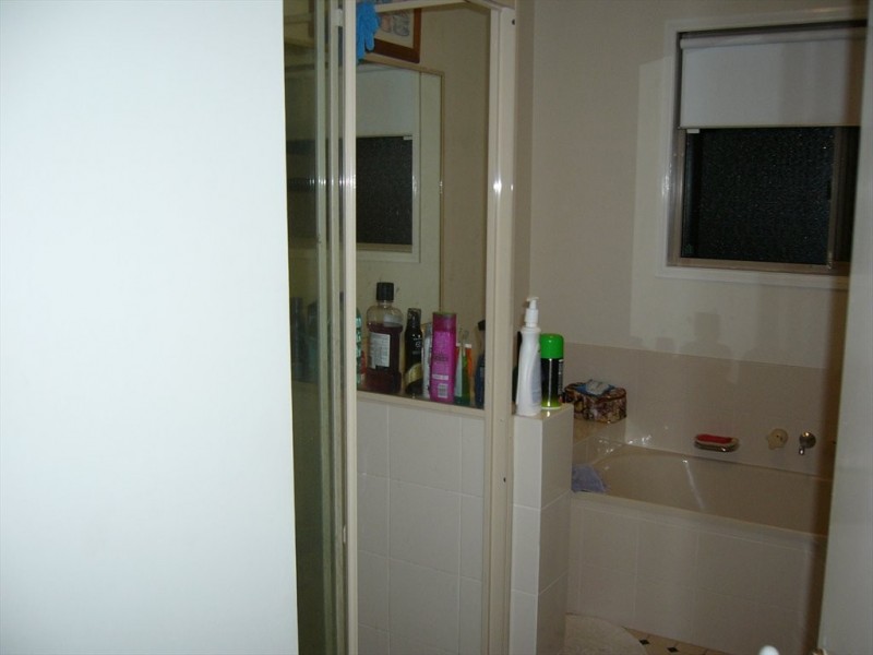 Glengarry Rd., Keperra QLD 4054