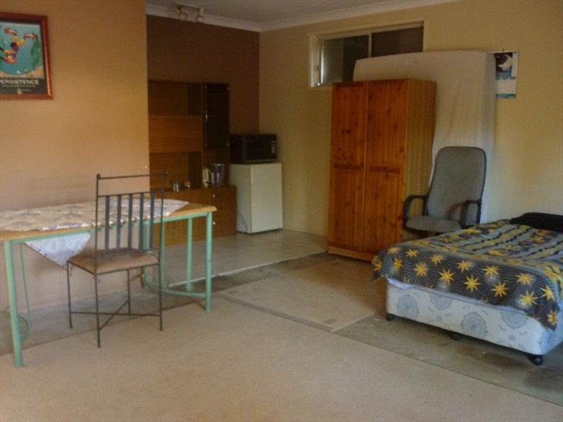 Cremorne Court, Robina QLD 4226