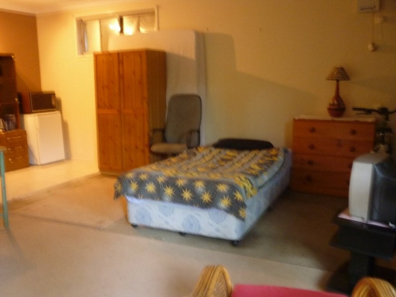 Cremorne Court, Robina QLD 4226